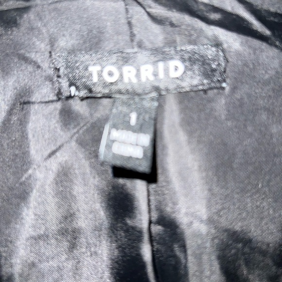 Torrid Faux Leather Jacket Size 1 - Picture 5 of 7
